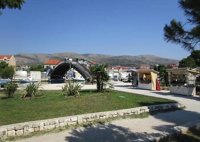 Marko Polo B Old Town Τρογκίρ