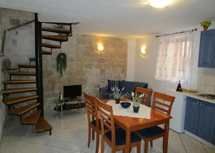 Marko Polo B Old Town * تروغير