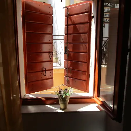 Marko Polo B Old Town Apartament *